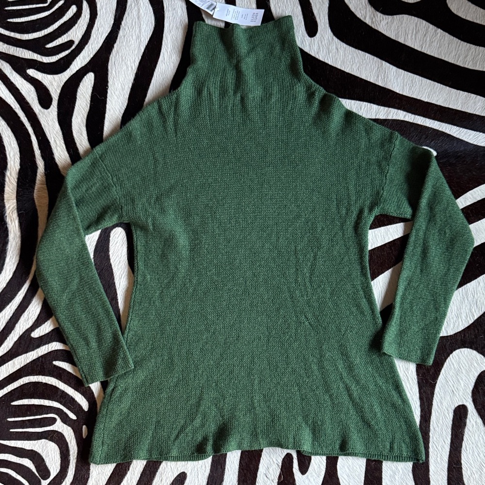 Eileen Fisher Forest Green NWT Turtleneck Sweater